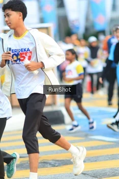 Runner Photo 4857280