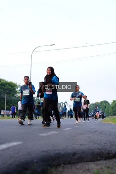 Runner Photo 4857303