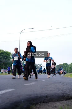 Runner Photo 4857304