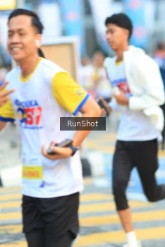 Runner Photo 4857307