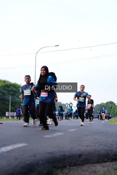 Runner Photo 4857313
