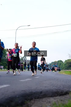 Runner Photo 4857338