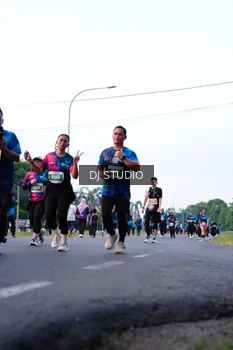 Runner Photo 4857366