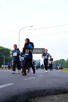 Runner Photo 4857368