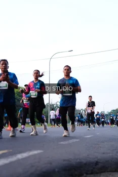 Runner Photo 4857389