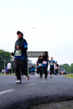 Runner Photo 4857392