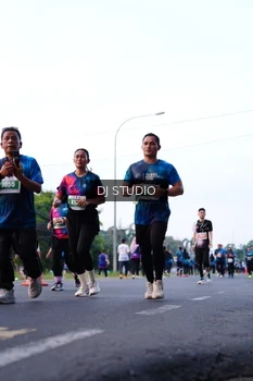 Runner Photo 4857393