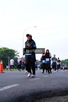 Runner Photo 4857399