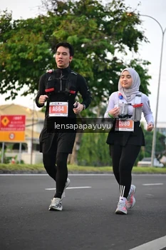 Runner Photo 4857400