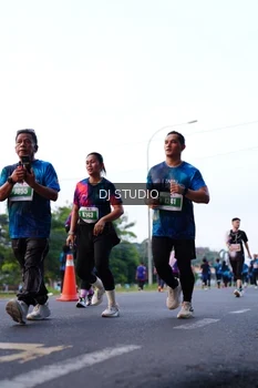 Runner Photo 4857409