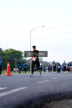 Runner Photo 4857437