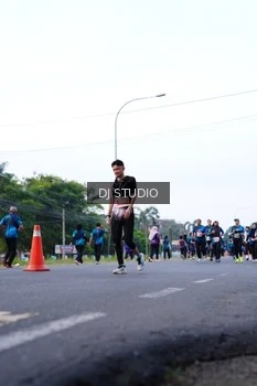 Runner Photo 4857446