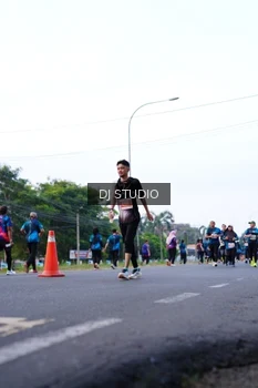 Runner Photo 4857457