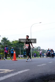 Runner Photo 4857481