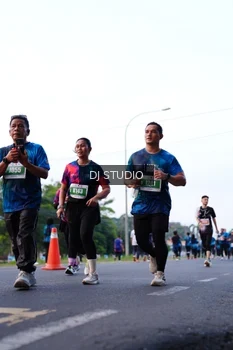 Runner Photo 4857494