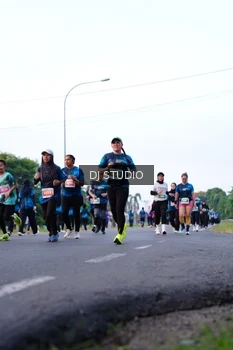 Runner Photo 4857506