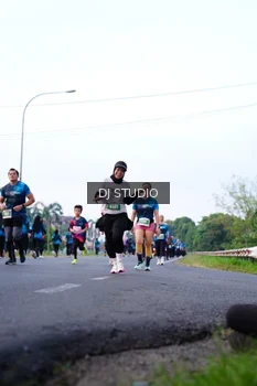 Runner Photo 4857557
