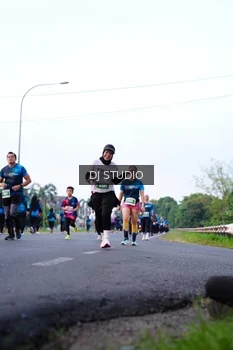 Runner Photo 4857565