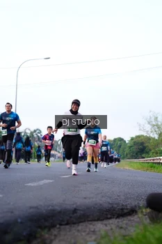 Runner Photo 4857574