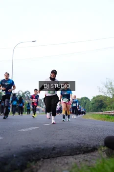 Runner Photo 4857579