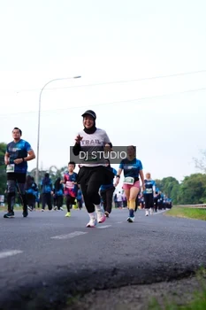 Runner Photo 4857608