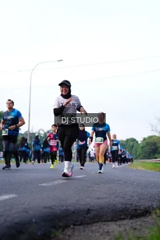 Runner Photo 4857618