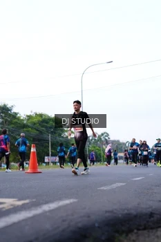 Runner Photo 4857621