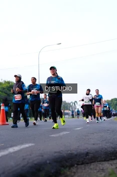 Runner Photo 4857624
