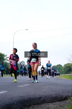 Runner Photo 4857671