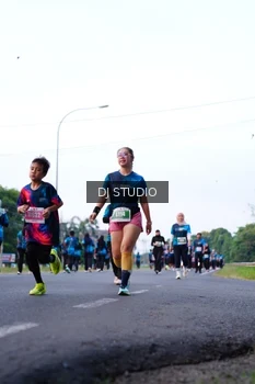 Runner Photo 4857698