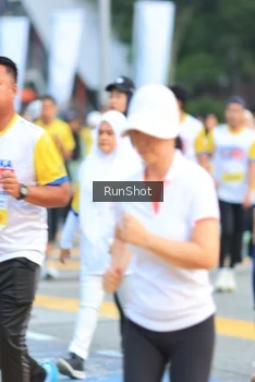 Runner Photo 4857704