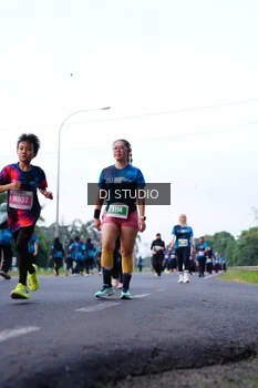 Runner Photo 4857715