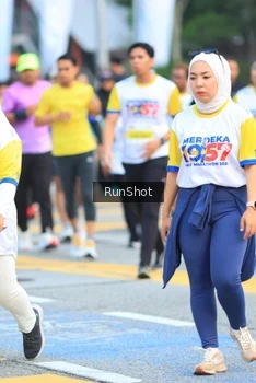Runner Photo 4857730