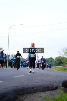 Runner Photo 4857769