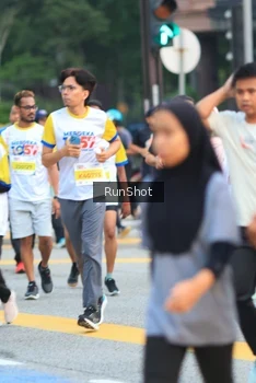 Runner Photo 4857792