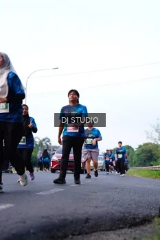 Runner Photo 4857856