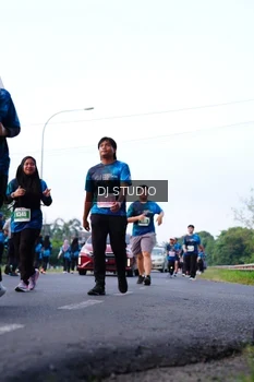Runner Photo 4857876