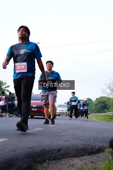 Runner Photo 4857907