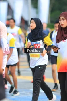 Runner Photo 4857915