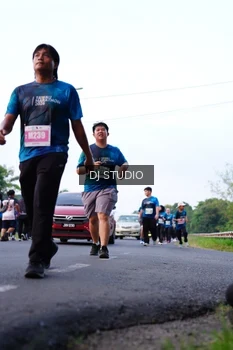 Runner Photo 4857921