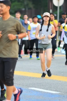 Runner Photo 4857944