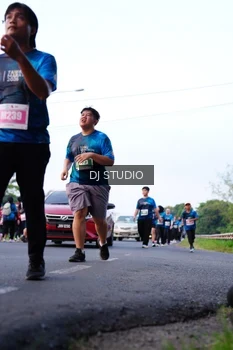 Runner Photo 4857946