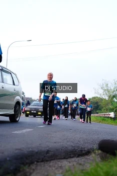 Runner Photo 4858041