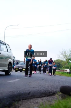 Runner Photo 4858044