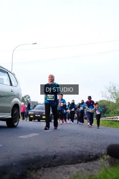 Runner Photo 4858057