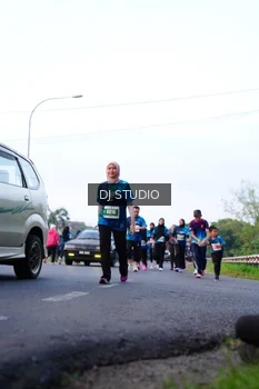 Runner Photo 4858059