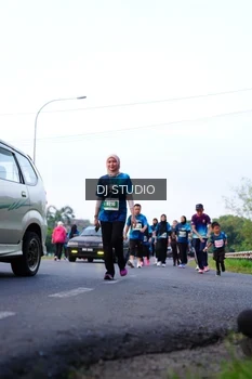 Runner Photo 4858069