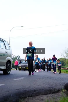 Runner Photo 4858072
