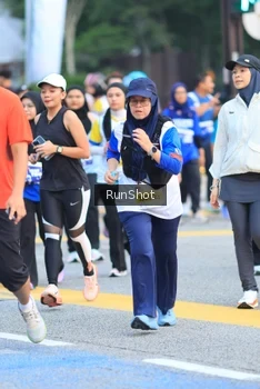 Runner Photo 4858076
