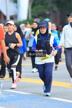 Runner Photo 4858079